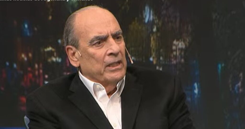 Francos dijo que Milei tomó «una excelente decisión» al designar a Santilli como jefe de Gabinete para volver a tender puentes con los gobernadores Francos dijo que Milei tomó "una excelente decisión" al designar a Santilli como jefe de Gabinete para volver a tender puentes con los gobernadores imagen-97