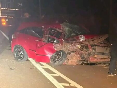 Choque entre un auto y un camión sobre la Ruta 12 en Montecarlo imagen-6