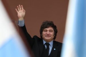 Javier Milei, sobre los jugadores: “Frente a la tristeza de no haber ganado, decidieron no hacer festejos” Javier Milei, sobre los jugadores: “Frente a la tristeza de no haber ganado, decidieron no hacer festejos” imagen-2