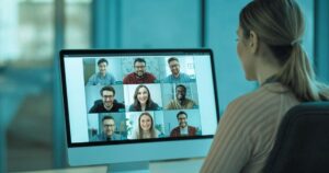 Empleada ganó demanda a empresa que la obligaba a encender la cámara en videollamadas y recibirá indemnización Empleada ganó demanda a empresa que la obligaba a encender la cámara en videollamadas y recibirá indemnización imagen-3