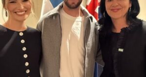 Qué hizo Tim Payne en una embajada argentina antes de sumarse a Olimpia imagen-2