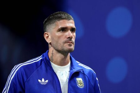 El padre de Rodrigo De Paul habló sobre la bandera de Malvinas que mostraron los jugadores imagen-13