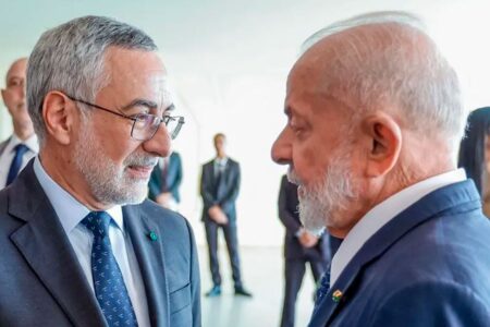 El embajador de Brasil se reunió con el canciller y con Lula, pero no se define su regreso a la Argentina imagen-7