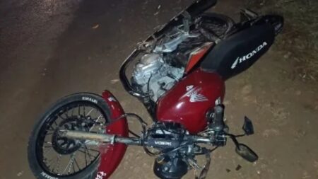 Investigan la participación de un camión en el choque fatal que dejó un motociclista muerto en Eldorado Investigan la participación de un camión en el choque fatal que dejó un motociclista muerto en Eldorado imagen-68