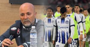 Jorge Sampaoli y la fuerte autocrítica en la derrota de Talleres: de «lo abúlico que estuvo el equipo» al penal «evitable» Jorge Sampaoli y la fuerte autocrítica en la derrota de Talleres: de "lo abúlico que estuvo el equipo" al penal "evitable" imagen-1