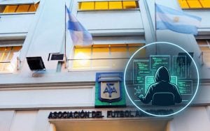 Hackearon las cuentas de la AFA: piratas informáticos egipcios enviaron emails acusando de corrupto al árbitro del partido de octavos que ganó Argentina imagen-4