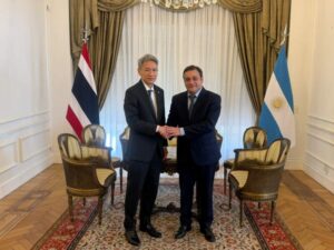 Herrera Ahuad impulsa una agenda internacional para abrir nuevos mercados y posicionar a Misiones en Asia imagen-1