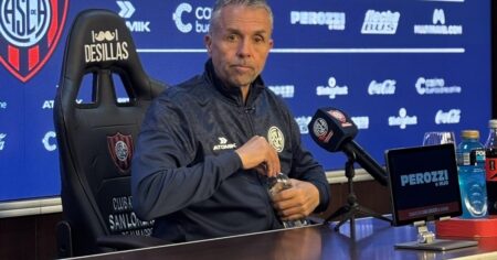 Tras dejar San Lorenzo, Gustavo Alvarez dirigirá a un equipo que está en octavos de la Copa Libertadores imagen-9