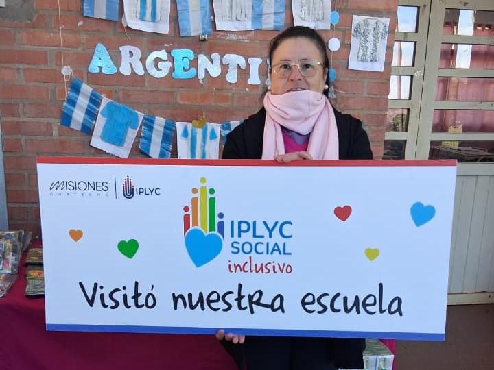 IPLyC Inclusivo entregó materiales didácticos y recreativos a una escuela especial de Santo Pipó IPLyC Inclusivo entregó materiales didácticos y recreativos a una escuela especial de Santo Pipó imagen-5
