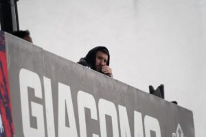 Lionel Messi apareció en la tribuna de Leones, el club de Rosario que dirige su familia Lionel Messi apareció en la tribuna de Leones, el club de Rosario que dirige su familia imagen-2