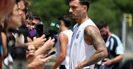 Paredes: «Me veo adentro del equipo» y «hace ruido ver afuera a Brasil» Paredes: "Me veo adentro del equipo" y "hace ruido ver afuera a Brasil" imagen-15
