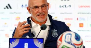 En la previa de las semifinales, Luis de la Fuente no subestimó a Francia pero tampoco se achicó: «Tienen futbolistas excepcionales, pero nosotros también» En la previa de las semifinales, Luis de la Fuente no subestimó a Francia pero tampoco se achicó: "Tienen futbolistas excepcionales, pero nosotros también" imagen-2