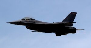 Confirmado: avión de combate intercepta una aeronave civil cerca de Hagerstown, Maryland imagen-3