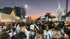 Miles de eldoradenses celebraron el pase de Argentina a la final del Mundial con un amplio operativo de seguridad imagen-3