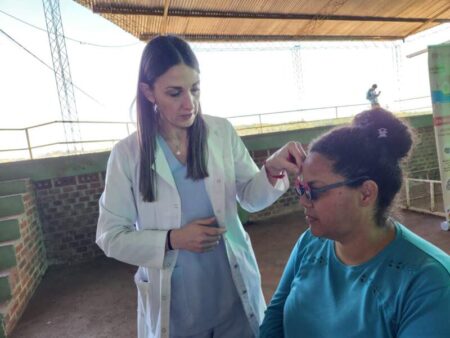 Mirar Mejor llegó por primera vez a Alem y brindó atención oftalmológica gratuita a cientos de vecinos imagen-14