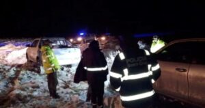 Más de 44 horas a 22 grados bajo cero: rescataron a una pareja que quedó atrapada en su camioneta en plena ruta patagónica imagen-4