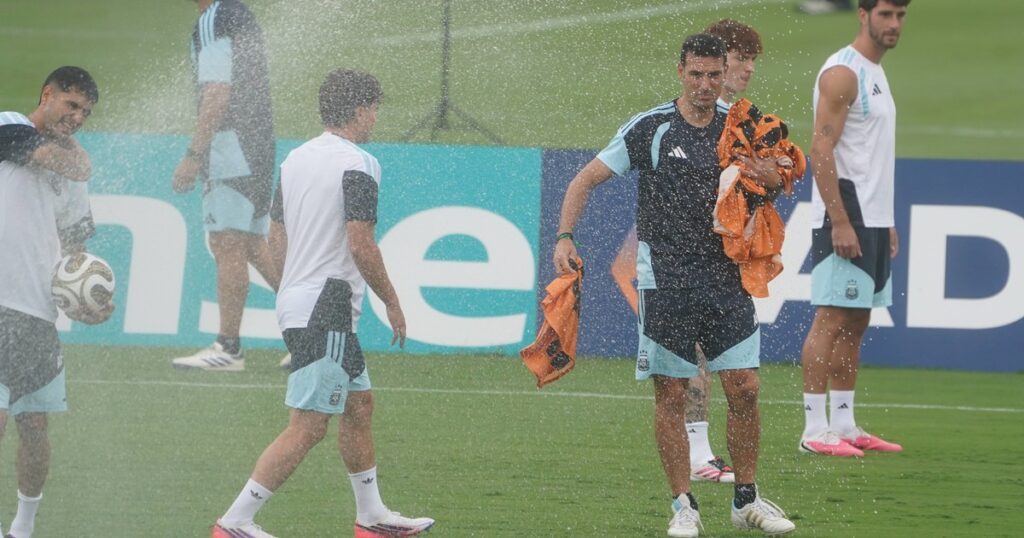 El enigma Scaloni en las horas previas de Argentina-Inglaterra imagen-40