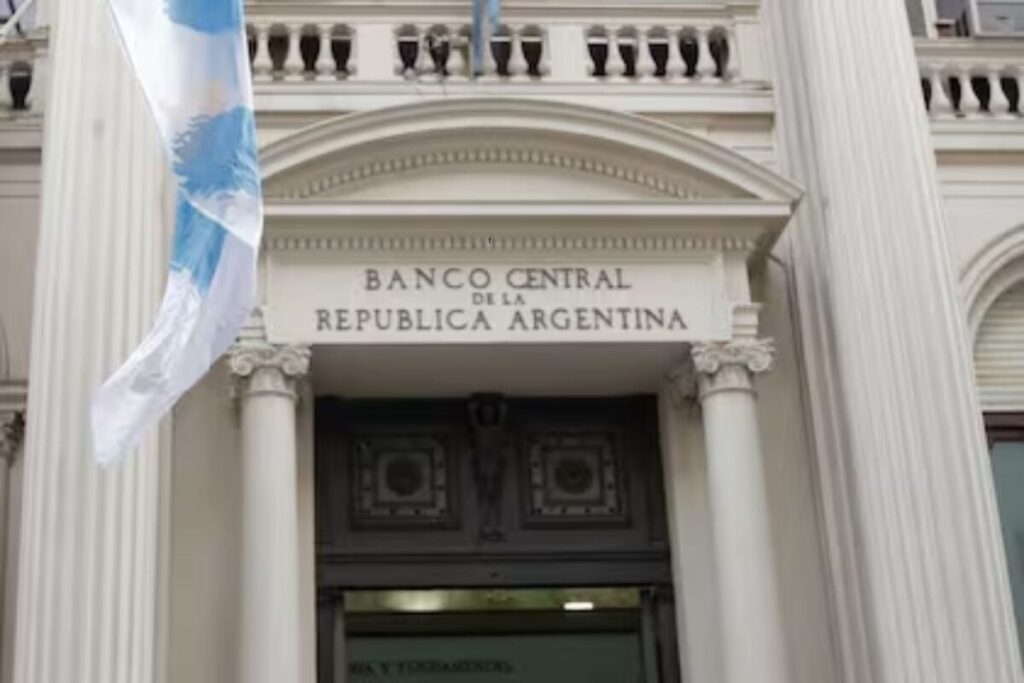 Cadena nacional de Milei: qué es la Carta Orgánica del Banco Central y qué implica una reforma imagen-5