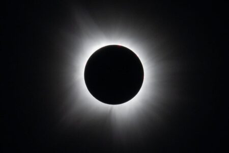 Confirmado por la NASA: se viene un eclipse solar en agosto 2026 con duración y trayectoria oficial imagen-7