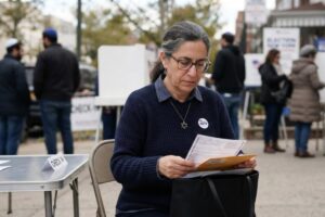 Demócratas o republicanos: por qué ninguno convence plenamente a los votantes judíos en EE.UU., según una encuesta imagen-3