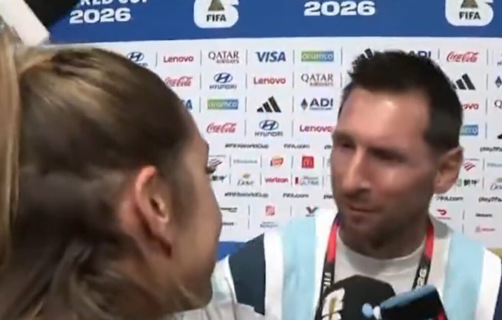 El ida y vuelta de Messi con Sofi Martínez en zona mixta: “Si te miro porque te miro, si te saludo porque te saludo” imagen-4