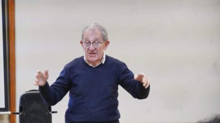 Del aula al ejercicio profesional: una charla para pensar el futuro de la Agronomía imagen-12