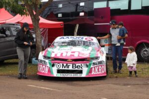 TC en Posadas: turistas del país, Brasil y Paraguay coparon el Autódromo imagen-1