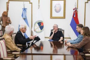 Passalacqua recibió al cardiólogo Horacio Vogelfang, quien destacó: «Misiones se encuentra en un nivel de punta en cuanto a salud de alta complejidad» imagen-1