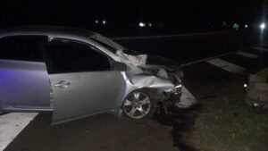 Tragedia en la Ruta 12: un auto se despistó en Candelaria y murieron dos vecinos de Garupá Tragedia en la Ruta 12: un auto se despistó en Candelaria y murieron dos vecinos de Garupá imagen-1