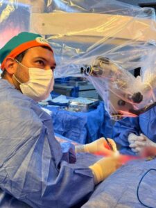 Pionera en el NEA: el Hospital Madariaga realizó una innovadora transferencia de nervios para devolver la movilidad del brazo a un paciente accidentado imagen-1