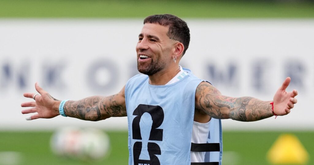 Otamendi también piensa en River: la historia con guiño que subió imagen-43