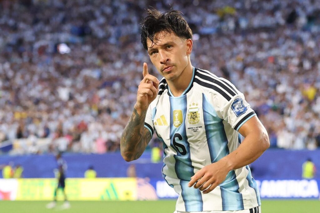 “La caída de los grandes es la felicidad de los mediocres”: el comunicado completo de Lisandro Martínez tras perder la final del Mundial imagen-3
