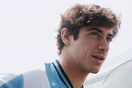 Franco Colapinto agitó la semifinal del Mundial y lanzó un pícaro comentario para sus compañeros ingleses Franco Colapinto agitó la semifinal del Mundial y lanzó un pícaro comentario para sus compañeros ingleses imagen-6