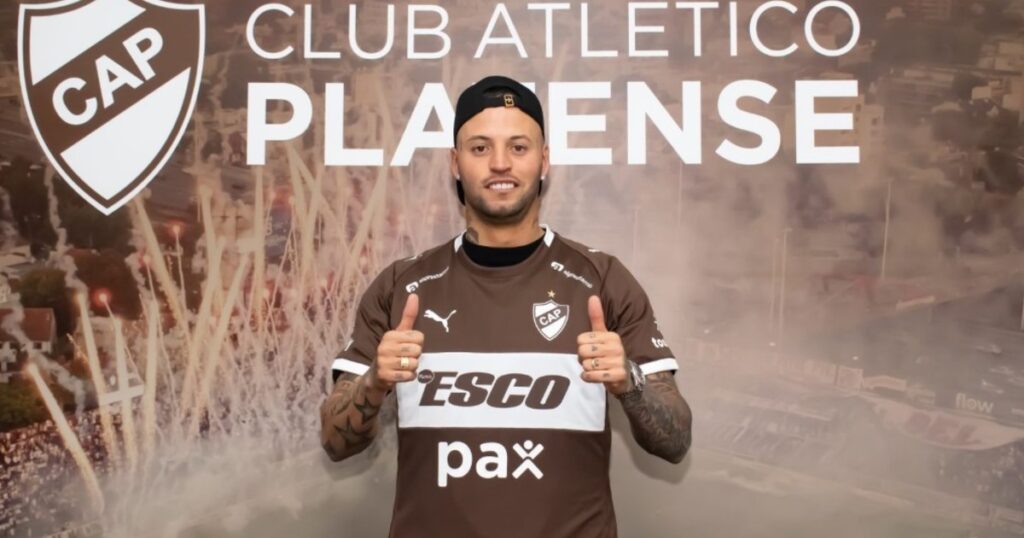 Platense presentó al Diente López, su nueva figura uruguaya imagen-40