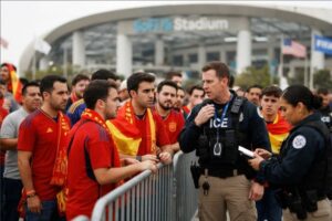 Noticias del ICE en California: confirman operativos y presencia de agentes por el partido de España en Los Ángeles imagen-3