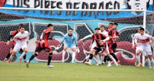 Morón y Atlanta dejaron pasar la chance: las puntas de la Primera Nacional siguen intactas imagen-3