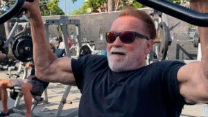 Arnold Schwarzenegger cumple 79 años levantando pesas: «No quiero regalos» Arnold Schwarzenegger cumple 79 años levantando pesas: "No quiero regalos" imagen-120