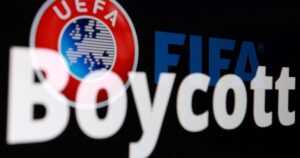 La FIFA en su laberinto vs. UEFA La FIFA en su laberinto vs. UEFA imagen-1