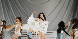 Rosalía quedó en el centro de la polémica en Argentina por un reposteo antes de sus shows en Buenos Aires Rosalía quedó en el centro de la polémica en Argentina por un reposteo antes de sus shows en Buenos Aires imagen-9