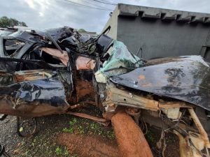 Frontera | Investigan como homicidio culposo un violento choque de un auto que llevaba diez personas en Foz de Iguazú imagen-9