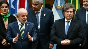 Crisis bilateral tras los insultos de Milei a Lula: “Este episodio es sumamente grave e inaceptable, no hay precedentes de este tipo de ofensas”, afirmó la Cancillería de Brasil imagen-2