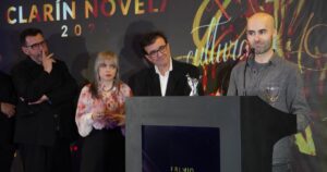 Boom literario en español: el Premio Clarín Novela bate un récord histórico con 1.414 manuscritos llegados desde 35 países imagen-3