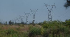 El Gobierno prorrogó la emergencia eléctrica y la alineó con la del gas imagen-4