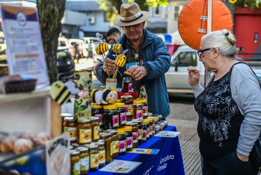 Apóstoles apuesta a la Expo Dulce y Sabores para fortalecer a los emprendedores locales Apóstoles apuesta a la Expo Dulce y Sabores para fortalecer a los emprendedores locales imagen-5