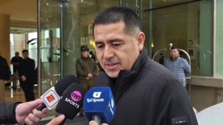 Riquelme, crítico tras la sufrida clasificación de Boca: "No te pueden hacer un gol de lateral" - TyC Sports imagen-6