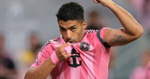 Suárez 2 - Lewandowski 0: el uruguayo le ganó el duelo al polaco por la MLS en el triunfo de Inter Miami sobre Chicago Fire imagen-1