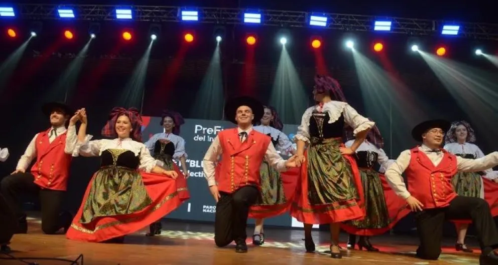 Sabores, música y tradiciones, así vibra este sábado la Pre Fiesta del Inmigrante en Oberá Sabores, música y tradiciones, así vibra este sábado la Pre Fiesta del Inmigrante en Oberá imagen-5