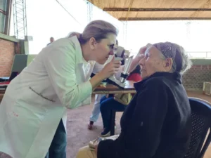 «Mirar Mejor» llegó por primera vez a Alem con atención oftalmológica integral "Mirar Mejor" llegó por primera vez a Alem con atención oftalmológica integral imagen-1