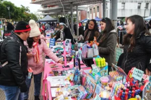 Más de 400 emprendedores participaron en la feria Manos Productivas Más de 400 emprendedores participaron en la feria Manos Productivas imagen-1