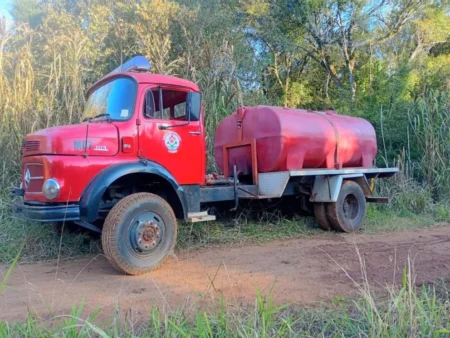 Bomberos de El Alcázar se aferran a la solidaridad vecinal para mantener sus unidades Bomberos de El Alcázar se aferran a la solidaridad vecinal para mantener sus unidades imagen-6